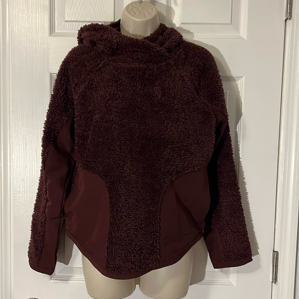 Nike burgundy fur hoodie size xs
